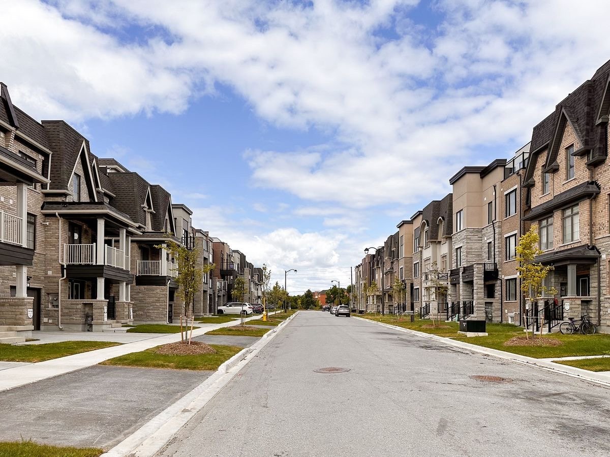 Pleasant View local property transaction