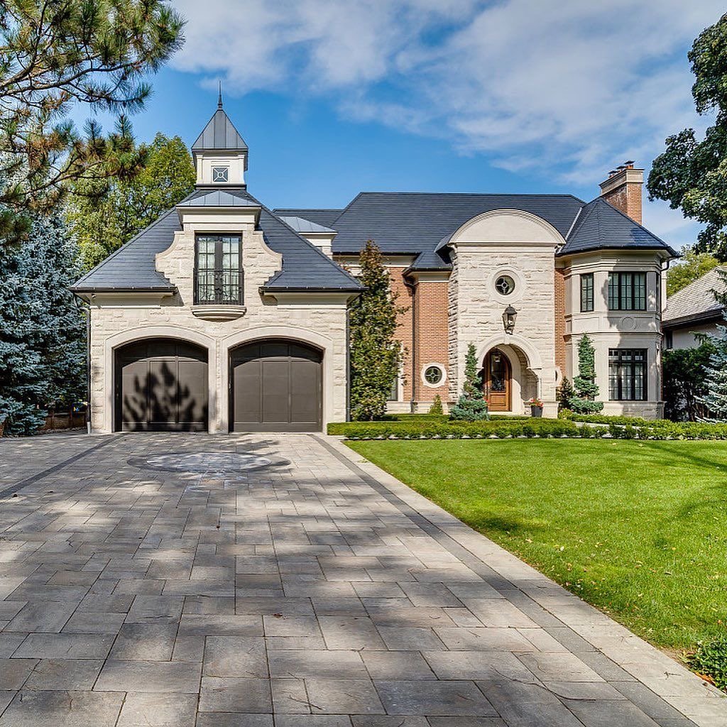 Brooklin property exterior